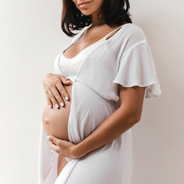Biustonosze ciążowe - staniki do karmienia i dla ciężarnych
